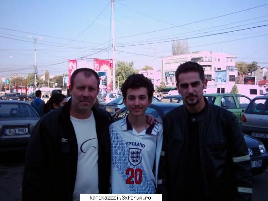 Top Poza 2006 !! Postatiii si Castigatii ! - e a vrut sa fak o poza cu - Pentru inceput sa facem cunostinta